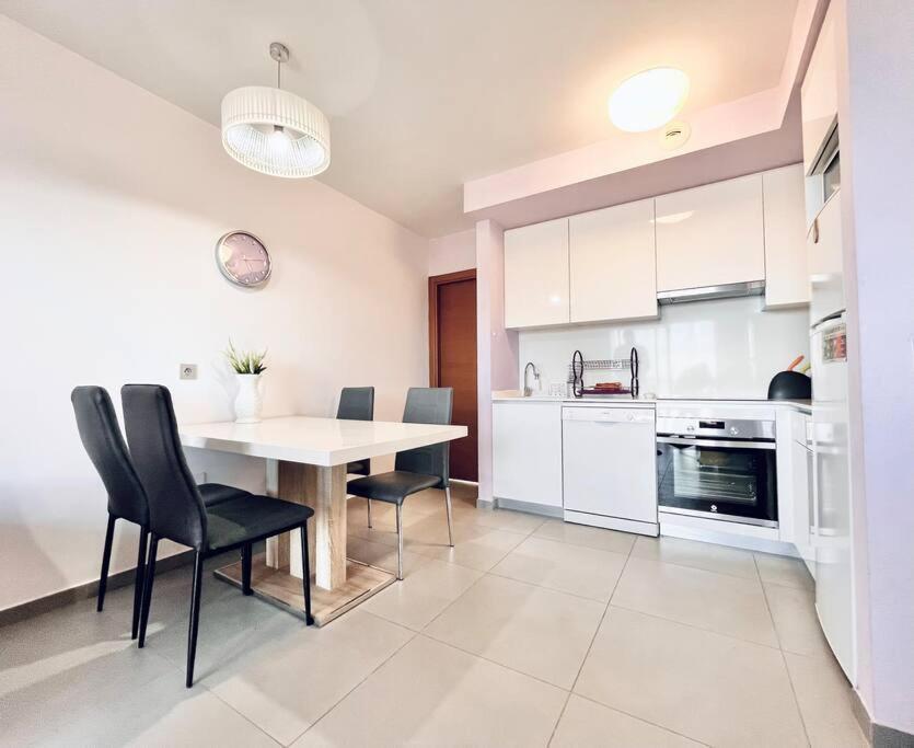 La Tejita Sea View 2-Bedrooms Apartment מראה חיצוני תמונה